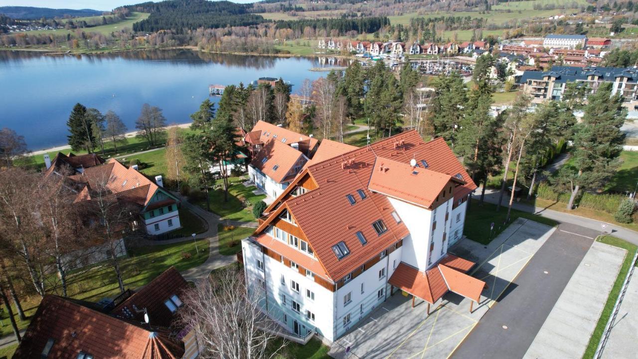 U Plaze Lipna - Riviera Lipno nad Vltavou